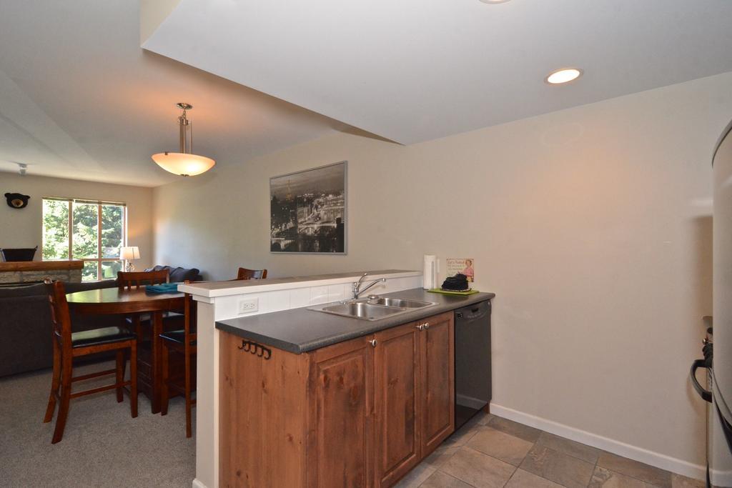 Whistler Blackcomb Vacation Rentals - Village North Εξωτερικό φωτογραφία