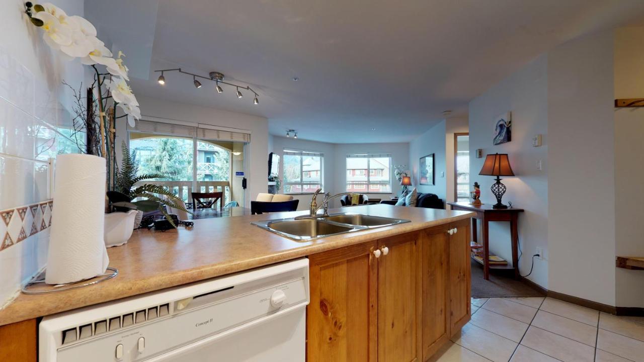 Whistler Blackcomb Vacation Rentals - Village North Εξωτερικό φωτογραφία